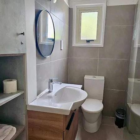 Margarita 110 - Newly Renovated *