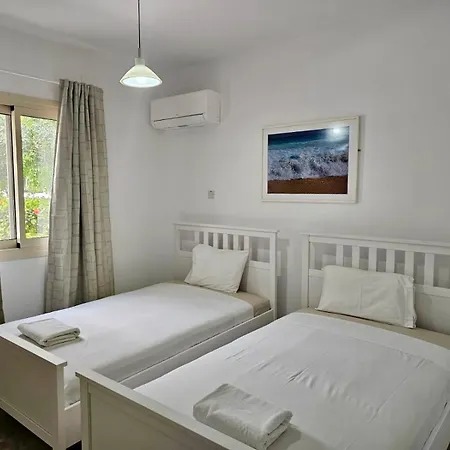 Margarita 110 - Newly Renovated Apartment Paphos